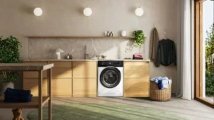 Pralka Electrolux SensiCare 600 z AI WashAssist w nowoczesnej łazience