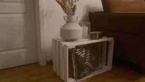 Własnoręcznie wykonana drewniana skrzynka, która stała się moim sposobem na odpoczynek psychiczny i oderwanie od codziennego pośpiechu.